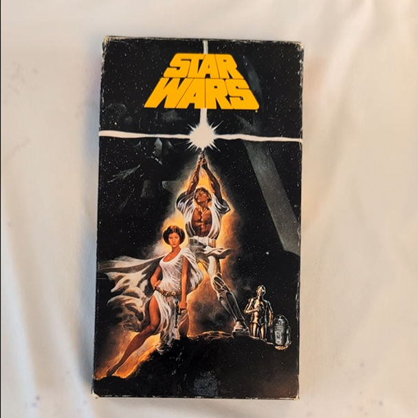Flipped item - Star Wars VHS